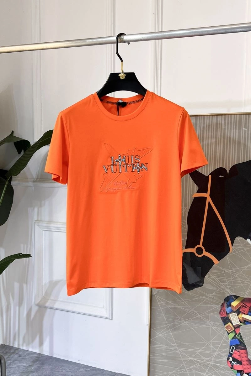 Upgraded Louis Vuitton T-Shirts 134165