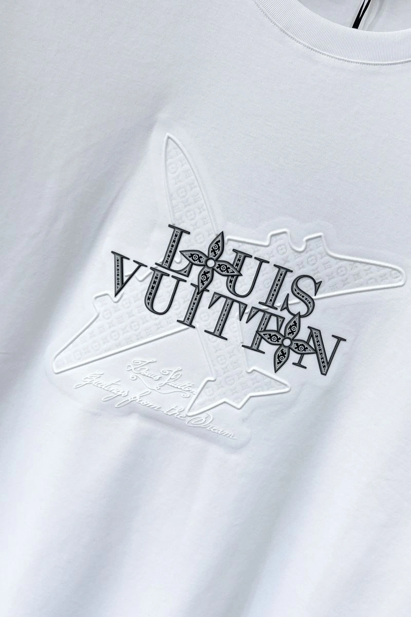 Upgraded Louis Vuitton T-Shirts 134165
