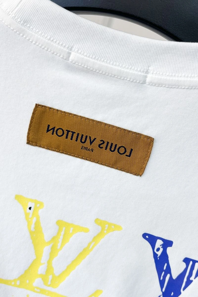 Louis Vuitton T-Shirts Casual 134161