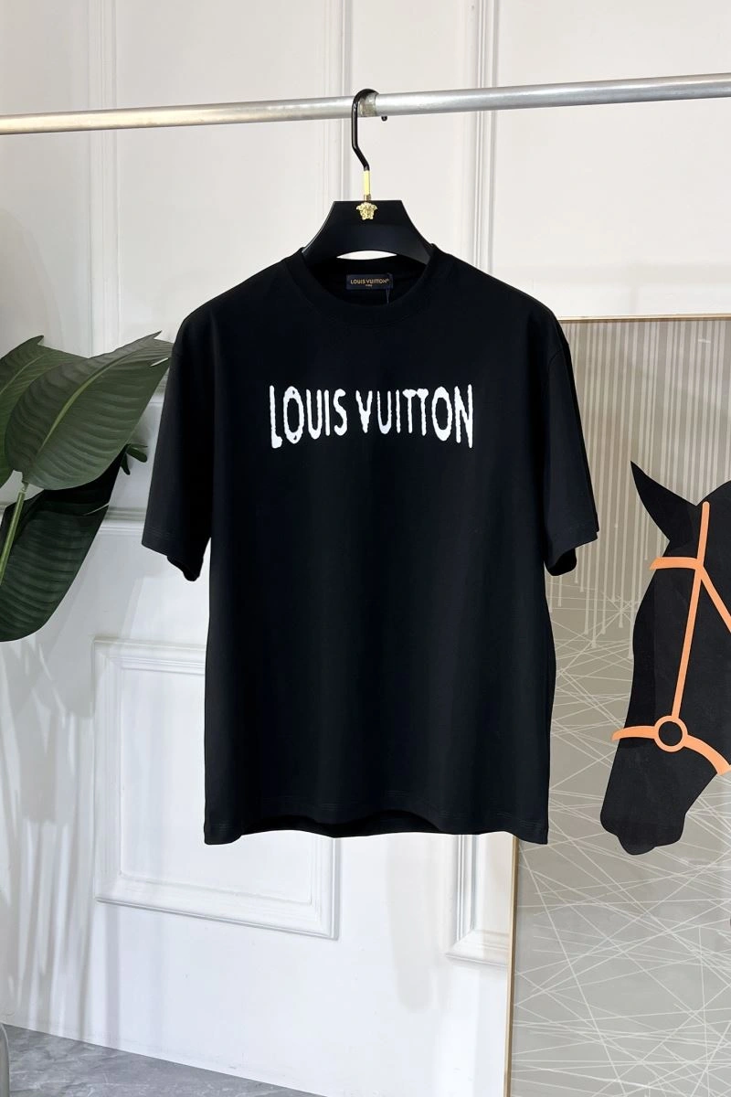 Louis Vuitton T-Shirts Casual 134161