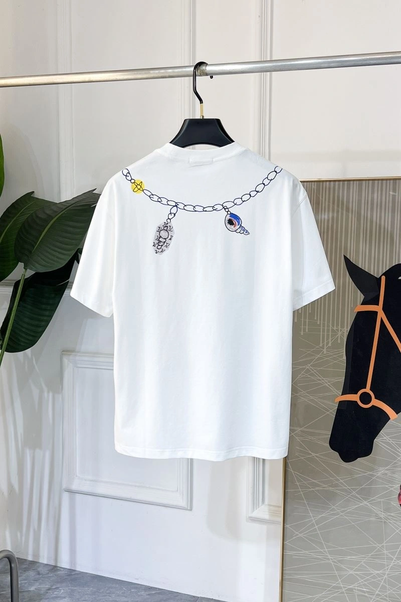 WellDesigned Louis Vuitton T-Shirts 134162