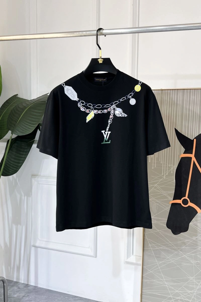 WellDesigned Louis Vuitton T-Shirts 134162