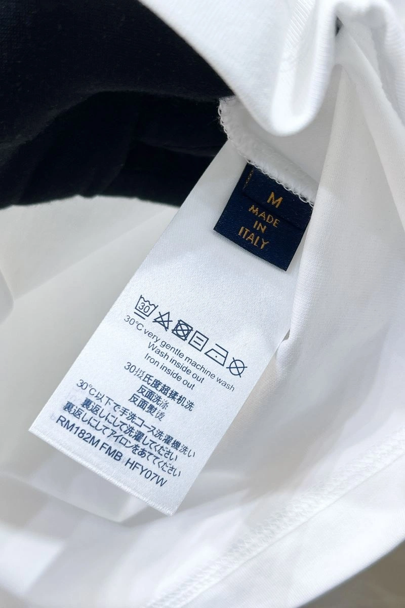 Louis Vuitton T-Shirts Seasonal 134160