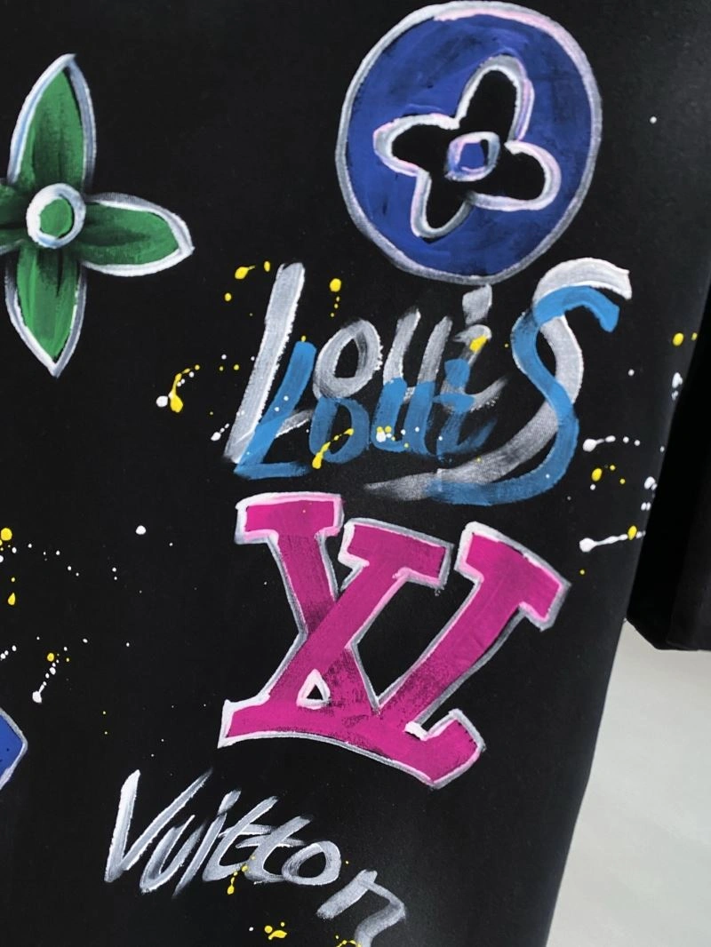 Durable Louis Vuitton T-Shirts 134136