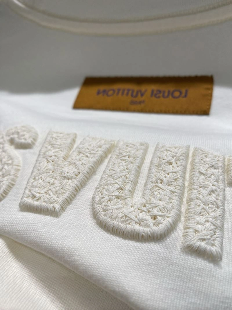 Louis Vuitton T-Shirts GoAnywhere 134152