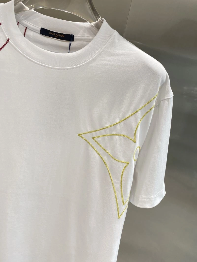 Louis Vuitton T-Shirts Soft 134142
