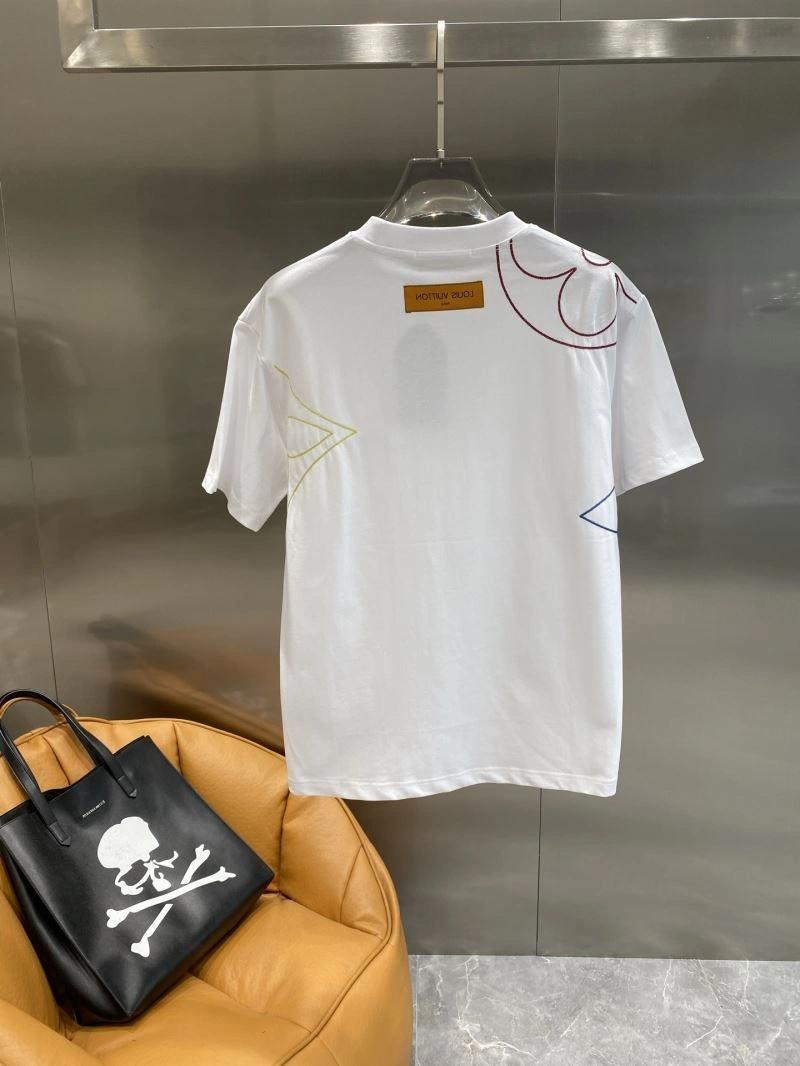 Louis Vuitton T-Shirts Soft 134142