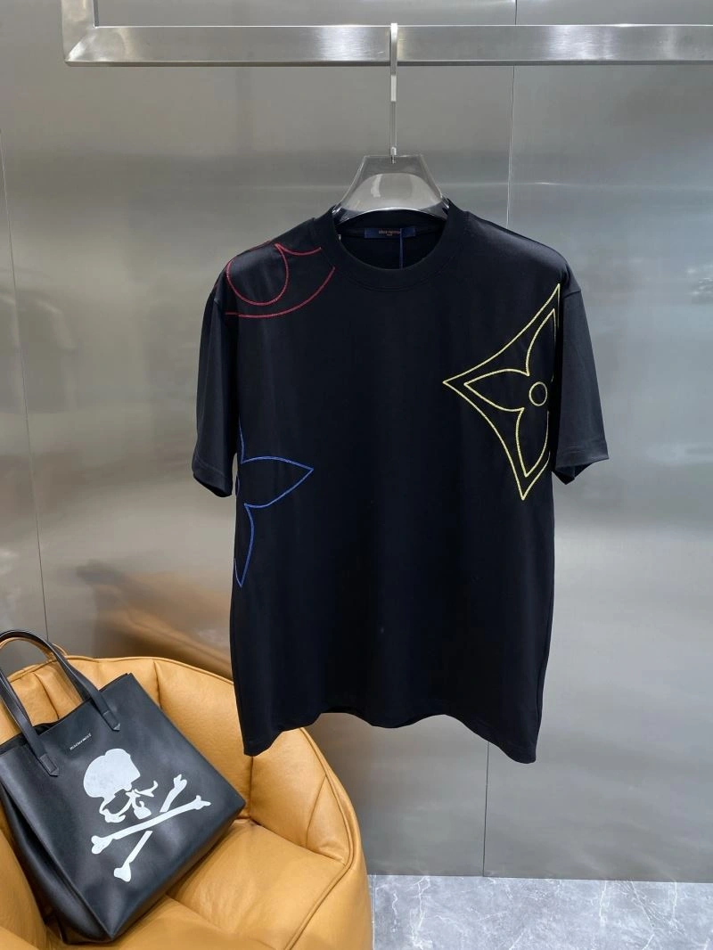 Louis Vuitton T-Shirts Durable 134157