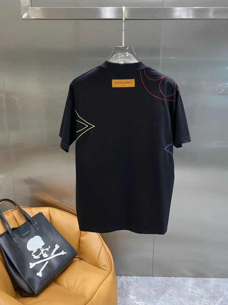 Louis Vuitton T-Shirts Durable 134157
