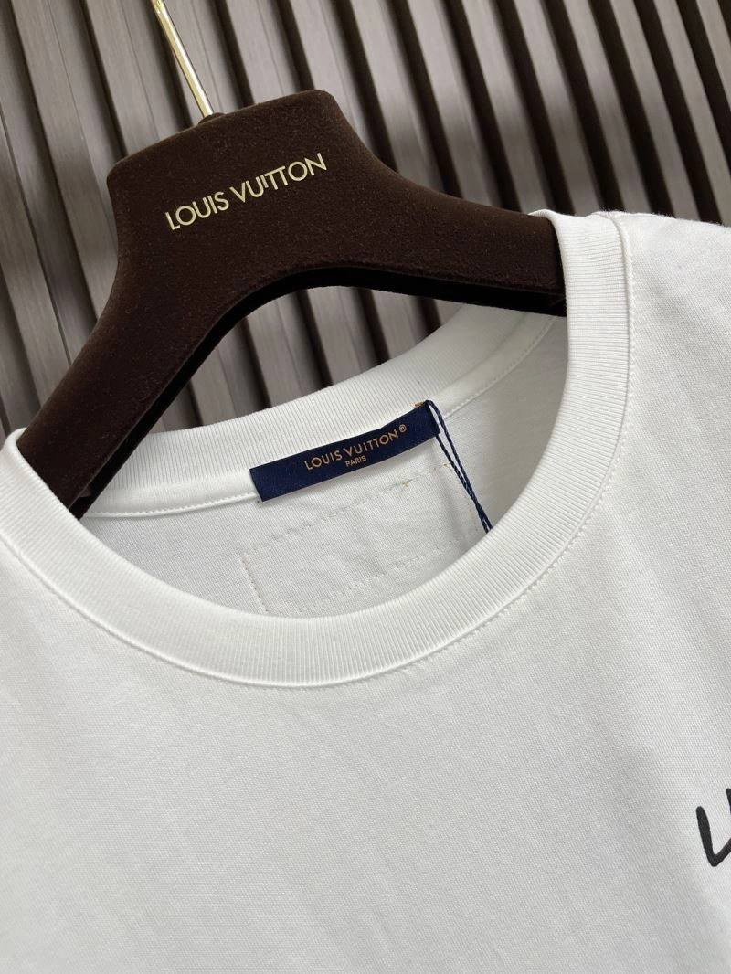 Elegant Louis Vuitton T-Shirts 134141