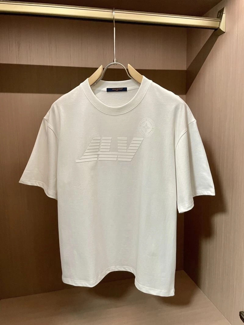 Louis Vuitton T-Shirts Upgraded 134154
