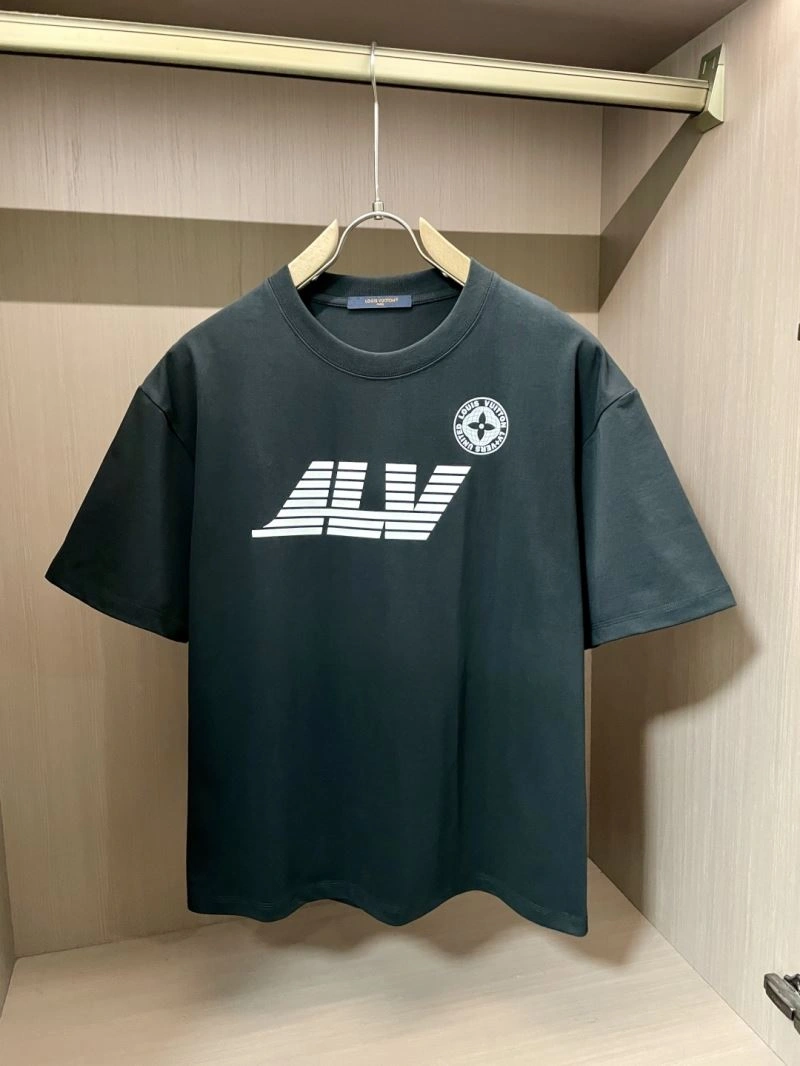 Louis Vuitton T-Shirts Upgraded 134154
