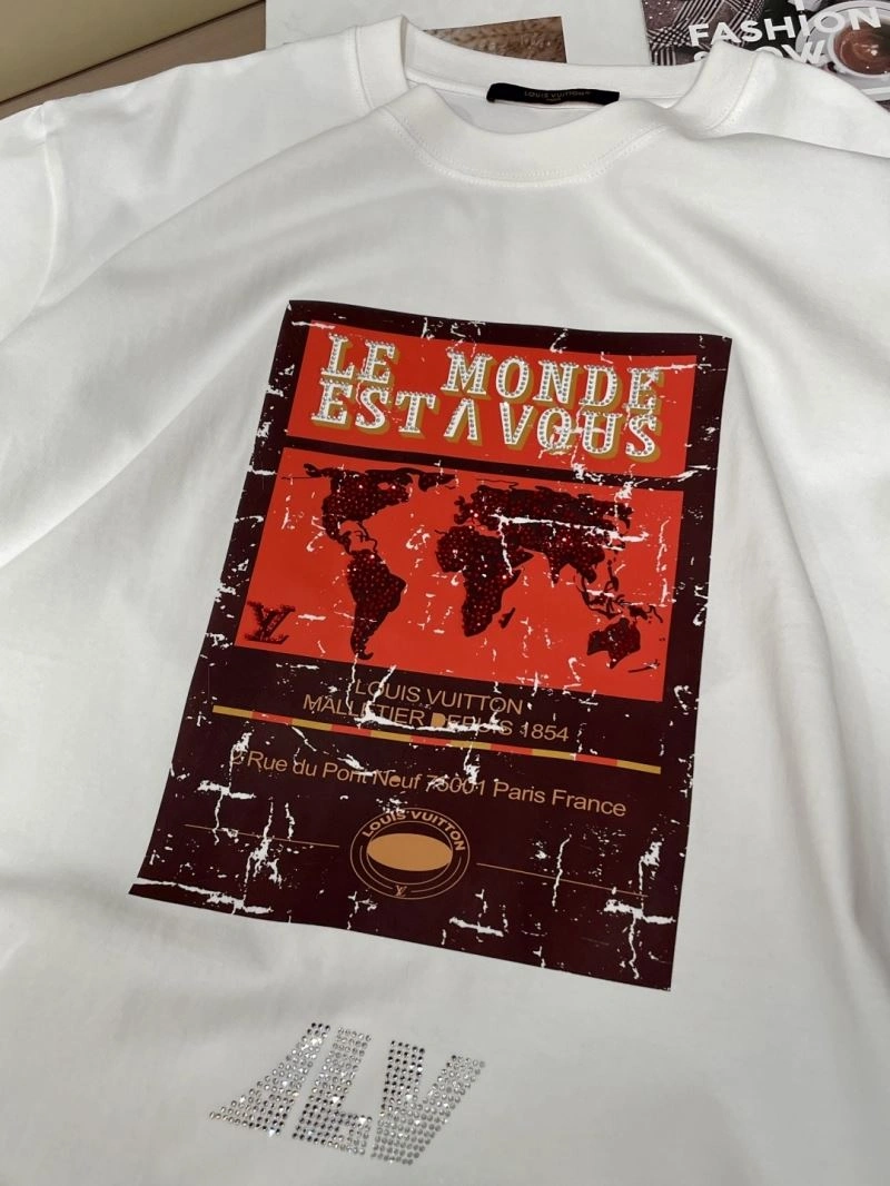 Louis Vuitton T-Shirts Lightweight 134155