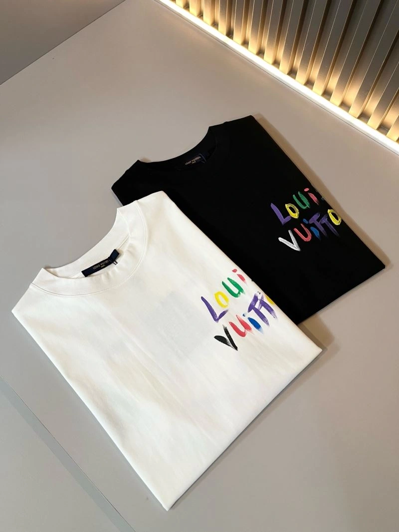 Louis Vuitton T-Shirts Functional 134135