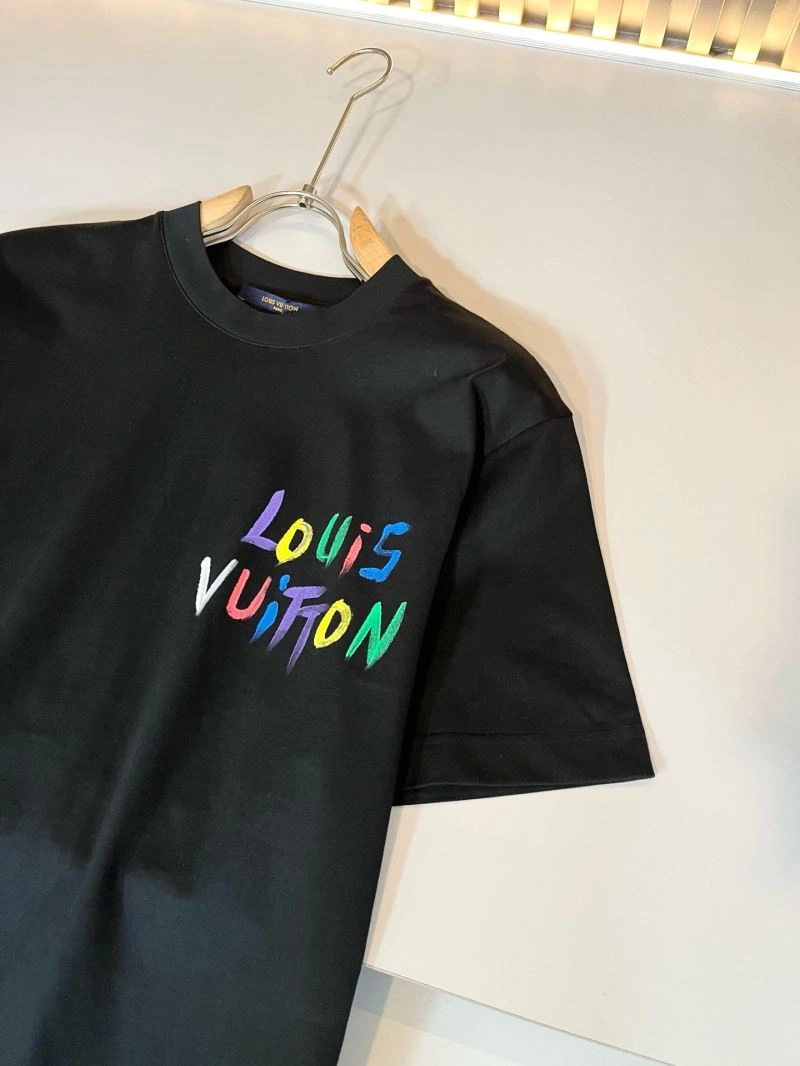 Louis Vuitton T-Shirts Functional 134135