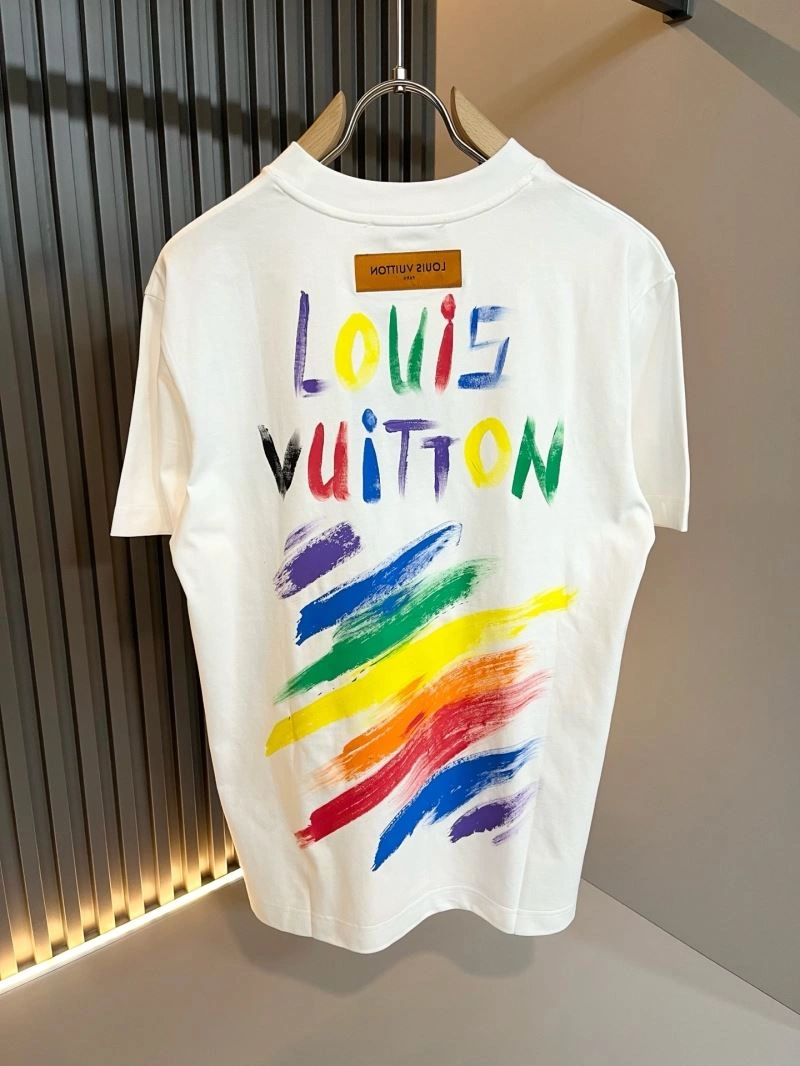 Louis Vuitton T-Shirts Resilient 134151