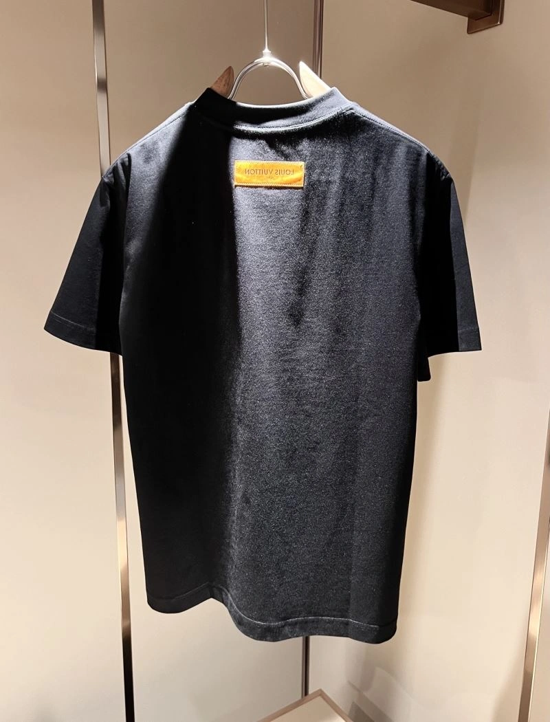 Louis Vuitton T-Shirts QuickDry 134143