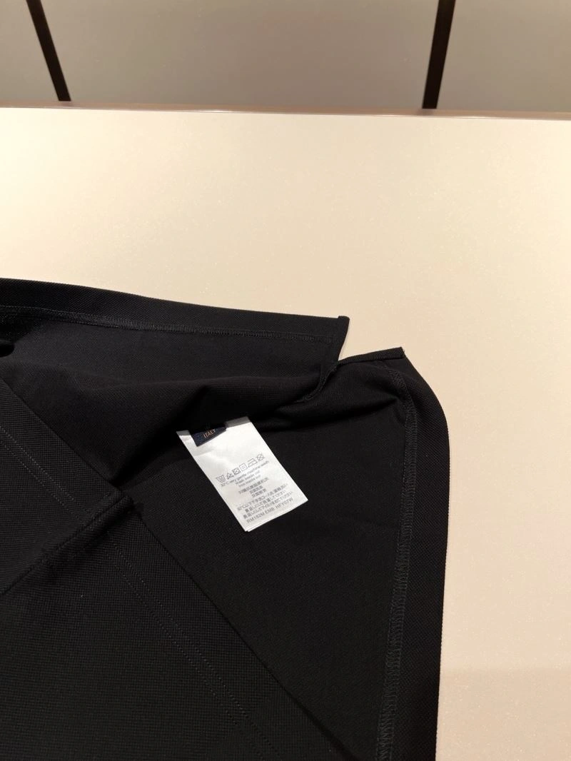 Attractive Louis Vuitton T-Shirts 134153