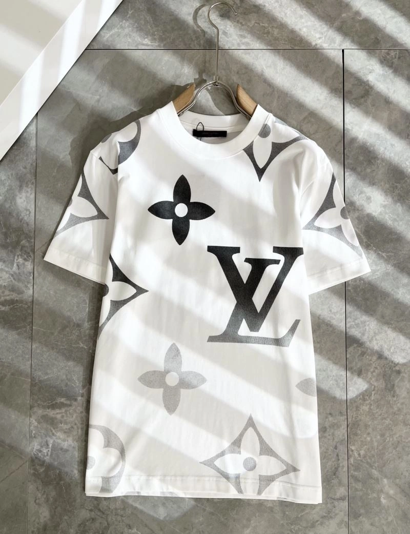 Youthful Louis Vuitton T-Shirts 134145