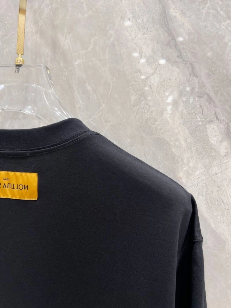 WaterResistant Louis Vuitton T-Shirts 134126