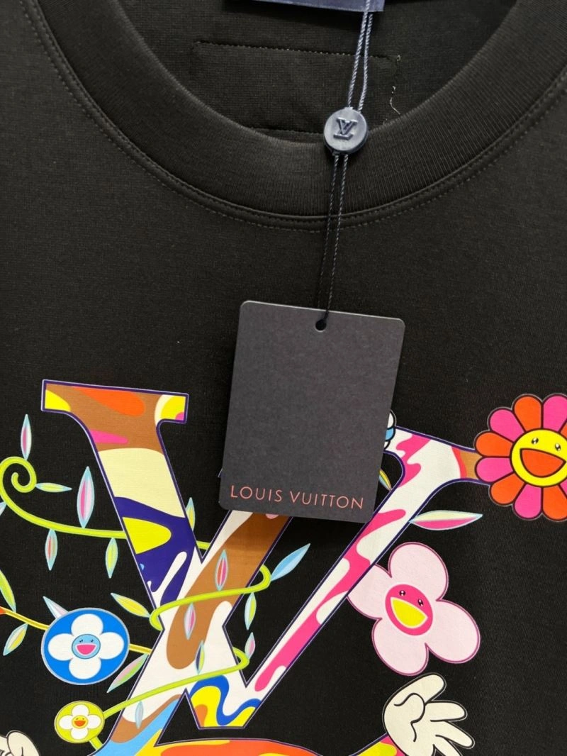 WaterResistant Louis Vuitton T-Shirts 134126