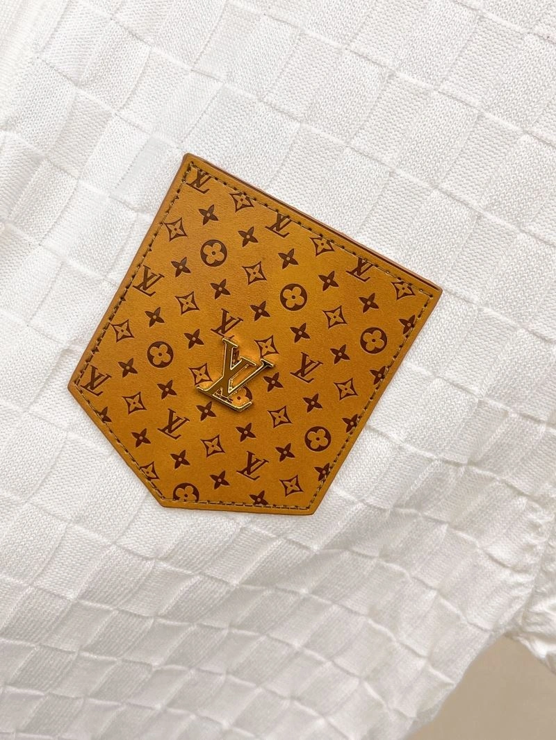 Affordable Louis Vuitton T-Shirts 134125