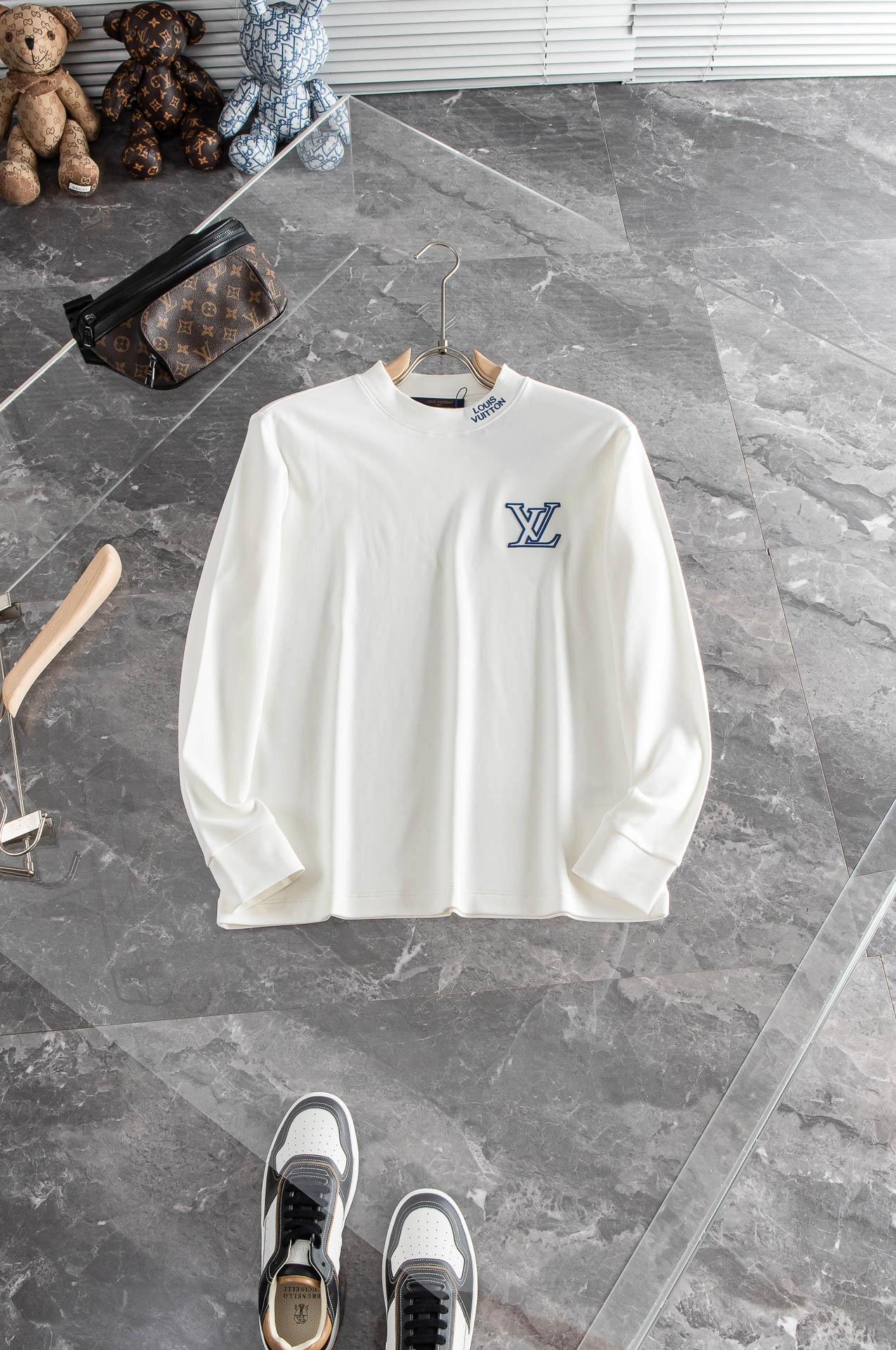Sporty Louis Vuitton T-Shirts 139406