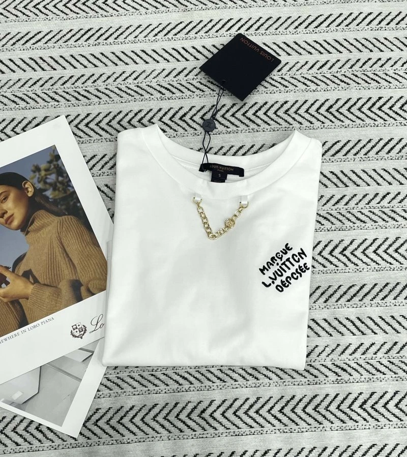 Louis Vuitton T-Shirts Functional 131344