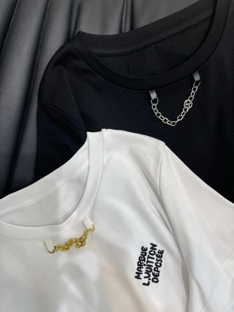 Effortless Louis Vuitton T-Shirts 131335