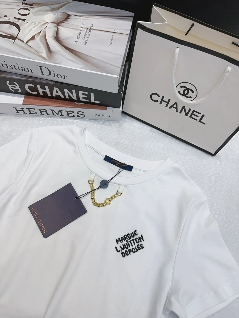 Louis Vuitton T-Shirts Effortless 131327