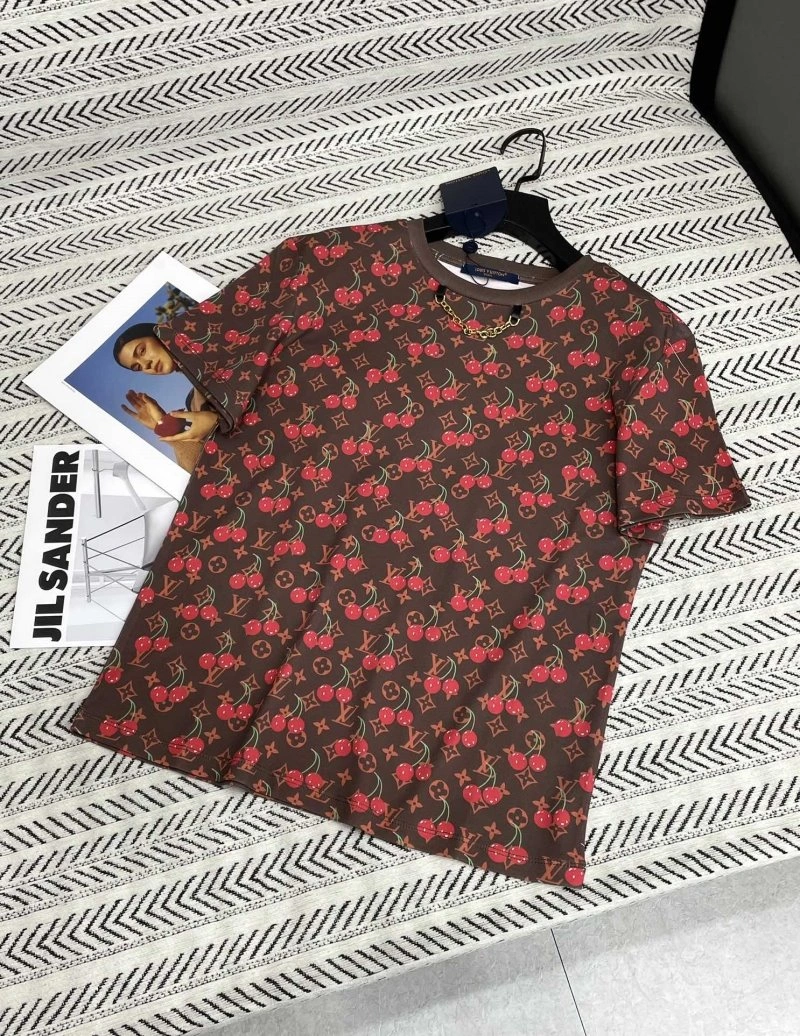 Louis Vuitton T-Shirts Reliable 131343
