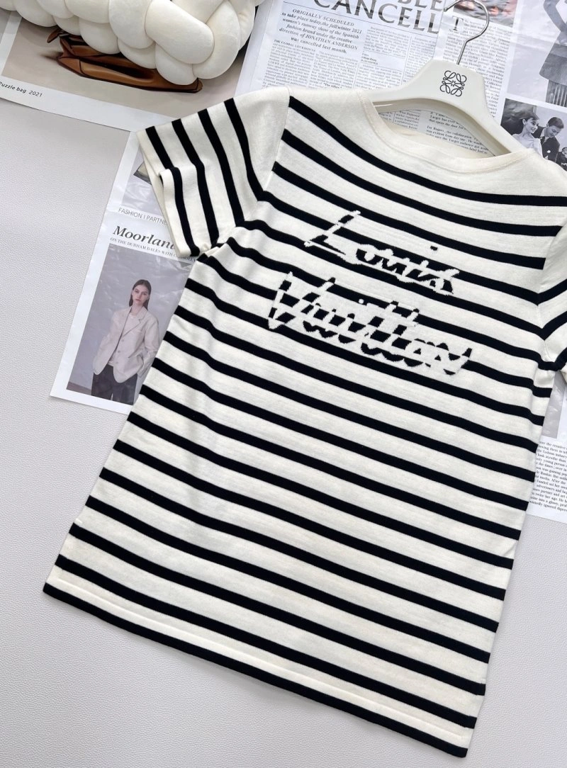 TechFriendly Louis Vuitton T-Shirts 131340