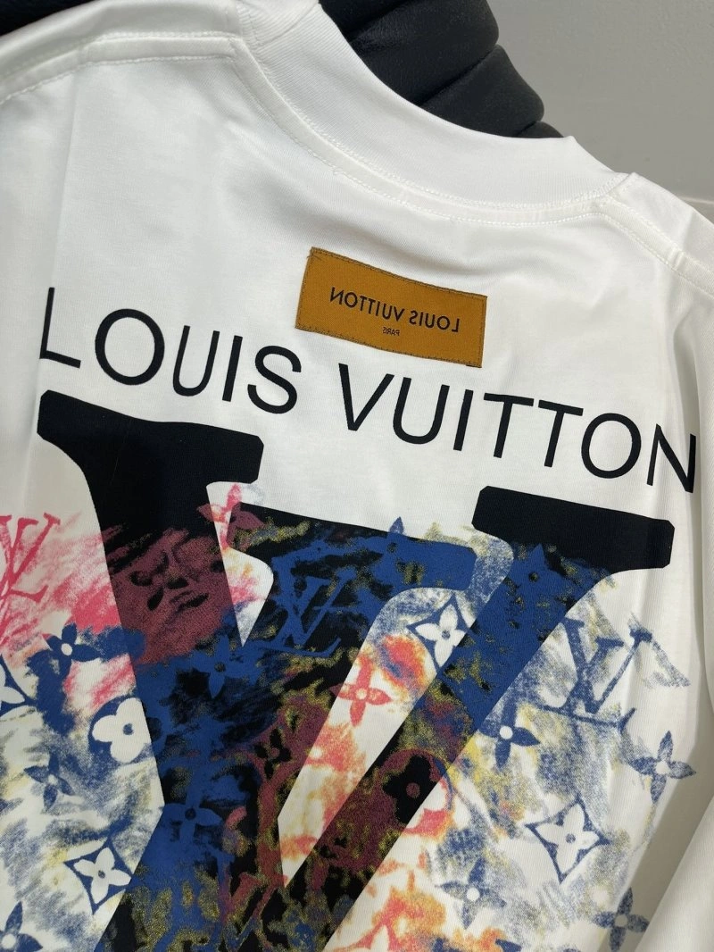 FlexibleFit Louis Vuitton T-Shirts 131328