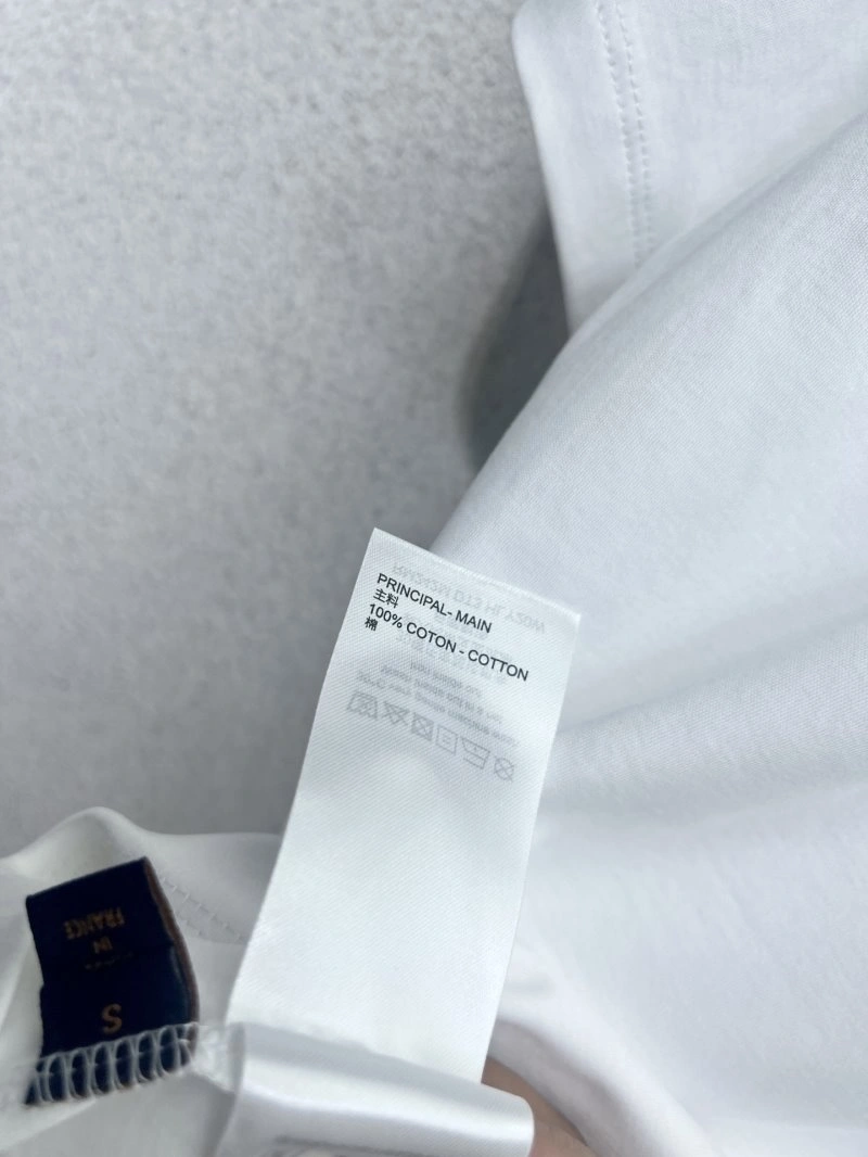 Louis Vuitton T-Shirts SunProtective 131338