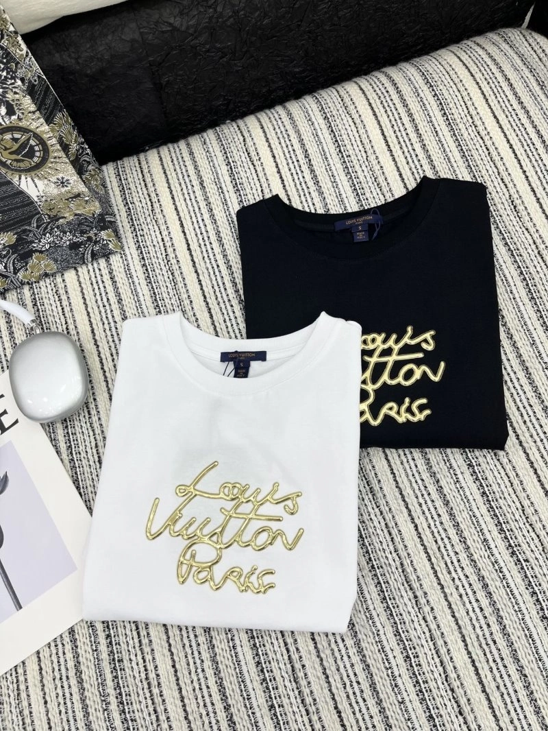 SoftTouch Louis Vuitton T-Shirts 131325