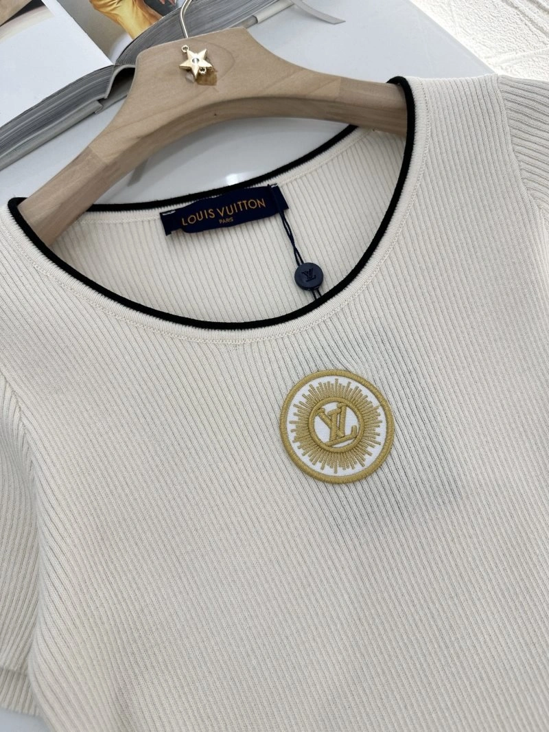 Trendy Louis Vuitton T-Shirts 131320