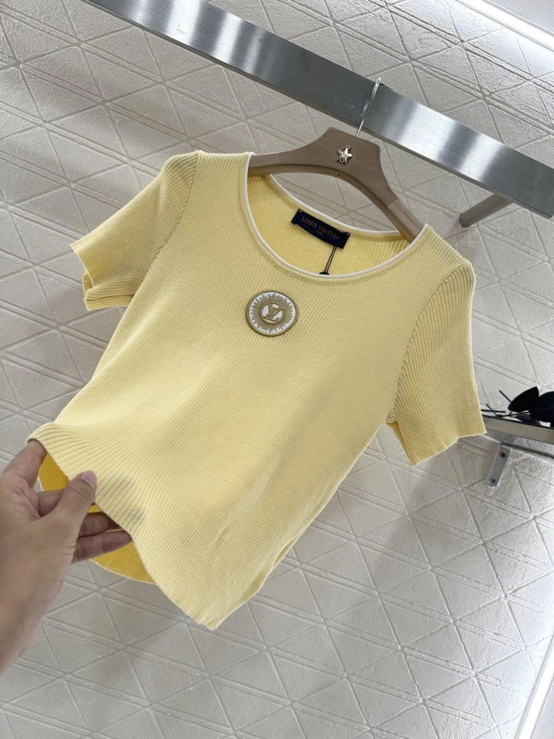 Louis Vuitton T-Shirts Sophisticated 131334