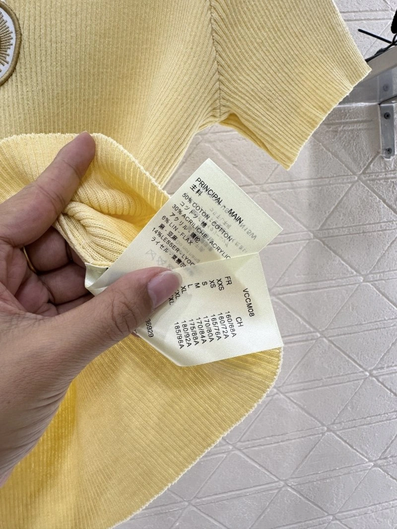 Louis Vuitton T-Shirts Sophisticated 131334