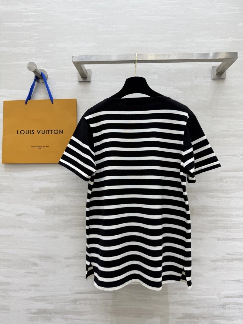 Louis Vuitton T-Shirts GoAnywhere 131339
