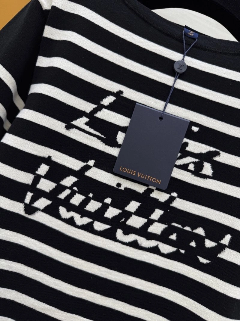 Louis Vuitton T-Shirts GoAnywhere 131339