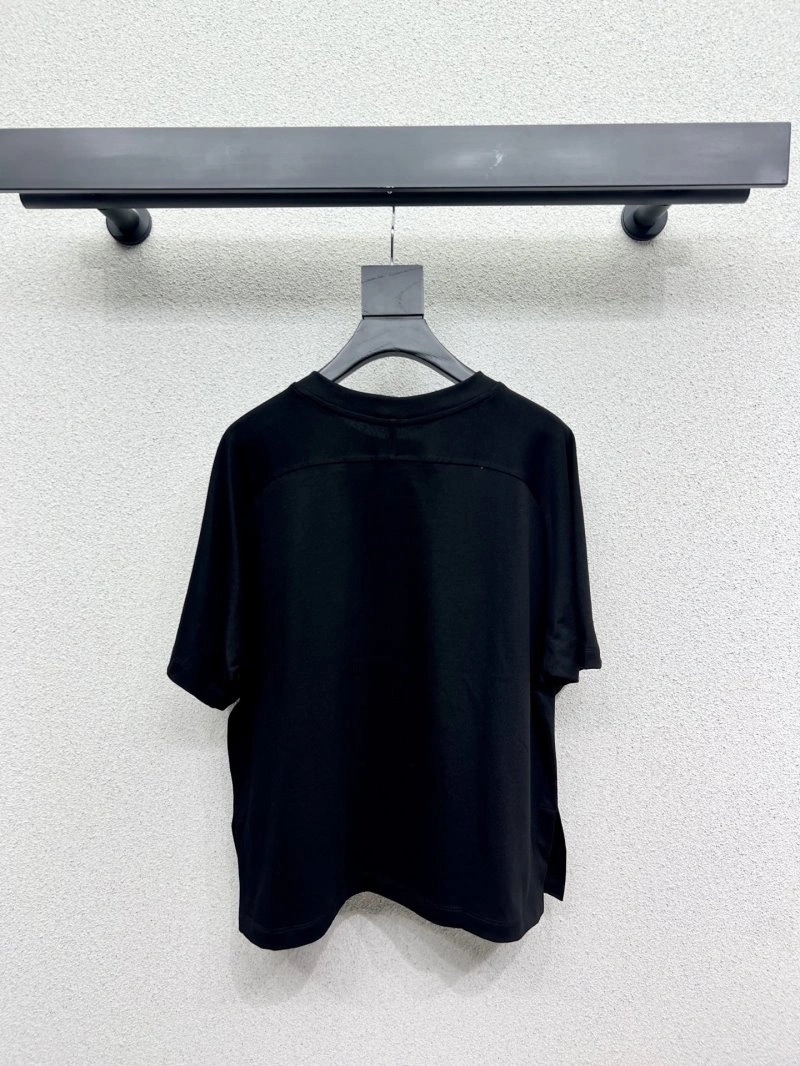 Modern Louis Vuitton T-Shirts 131331