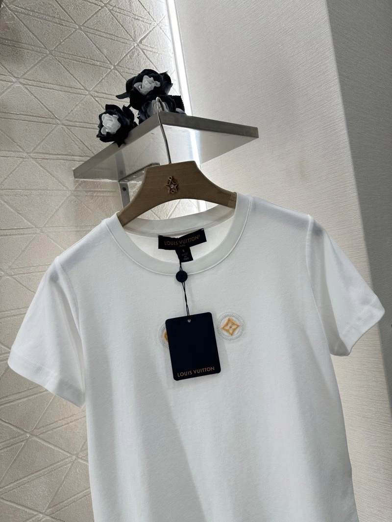 Supportive Louis Vuitton T-Shirts 131316