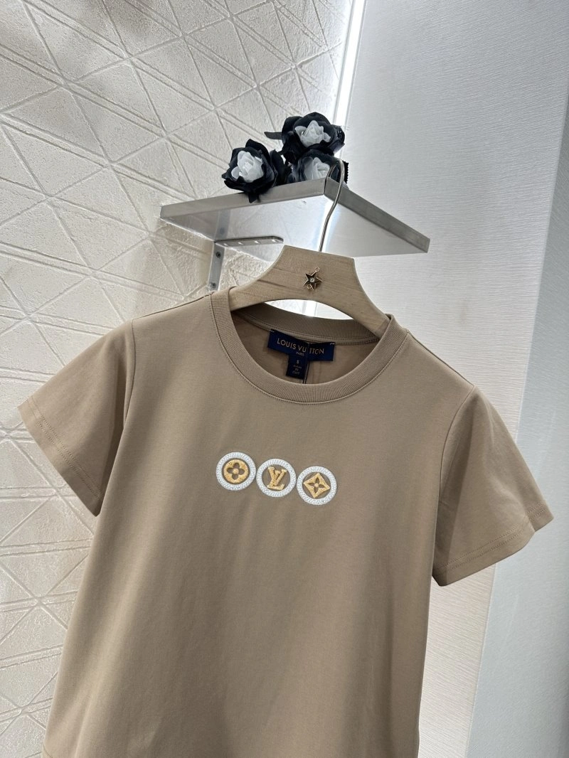 Comfortable Louis Vuitton T-Shirts 131317