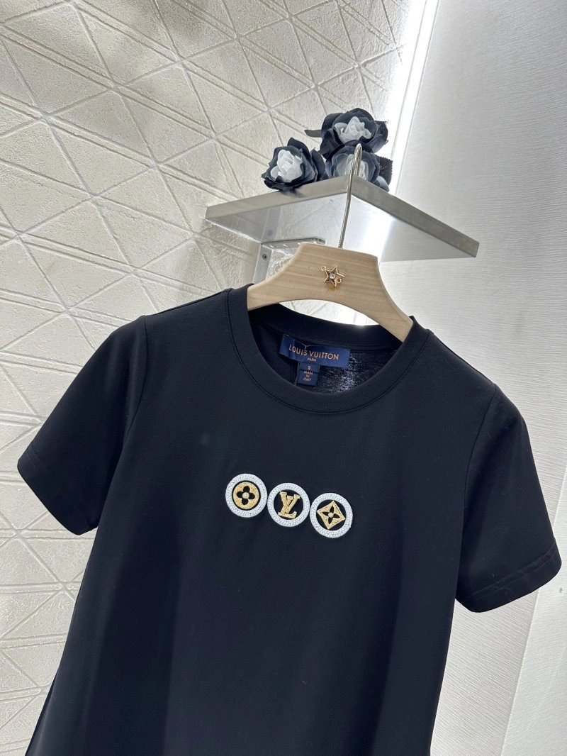 Trendy Louis Vuitton T-Shirts 131318