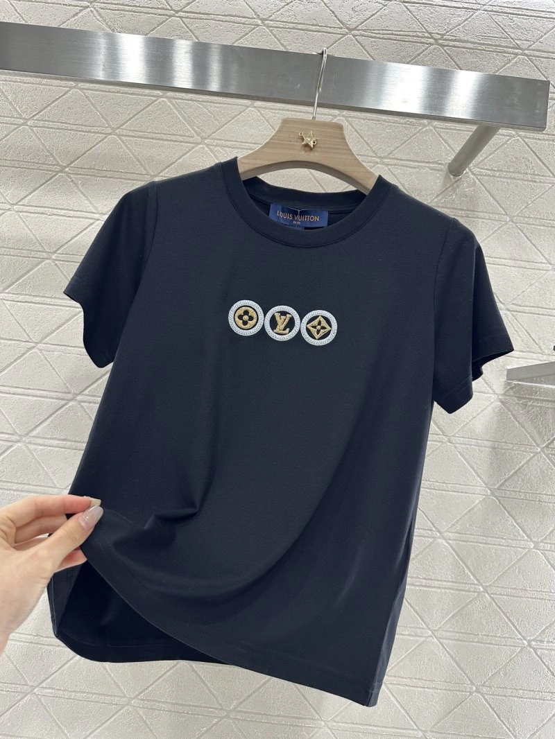 Trendy Louis Vuitton T-Shirts 131318