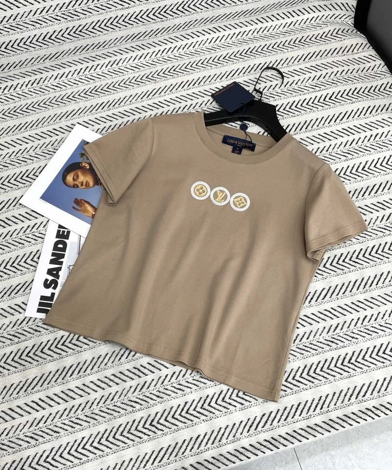 Breathable Louis Vuitton T-Shirts 131312