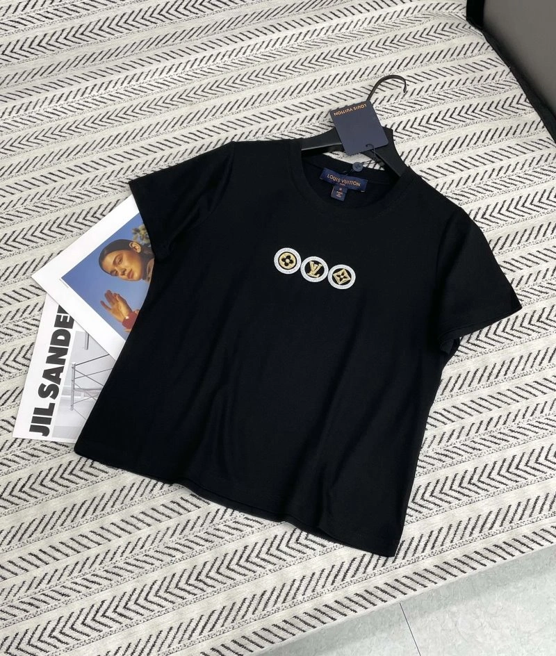 Breathable Louis Vuitton T-Shirts 131312
