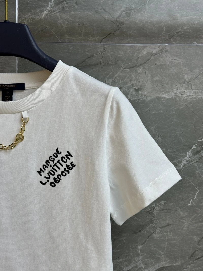 Practical Louis Vuitton T-Shirts 131307