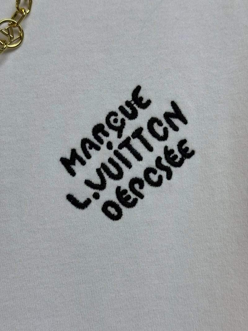 Practical Louis Vuitton T-Shirts 131307