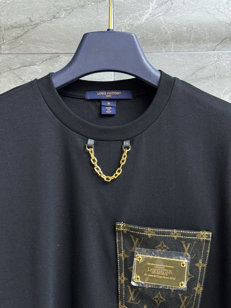 Lightweight Louis Vuitton T-Shirts 131296